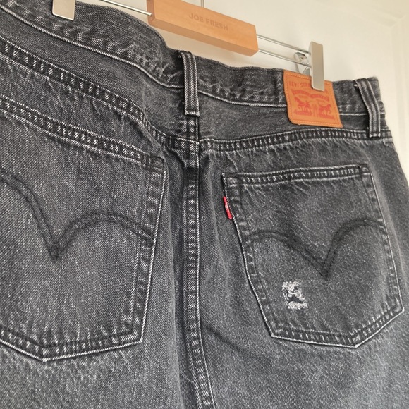 Levi’s Distressed Denim Skirt - Picture 4 of 5
